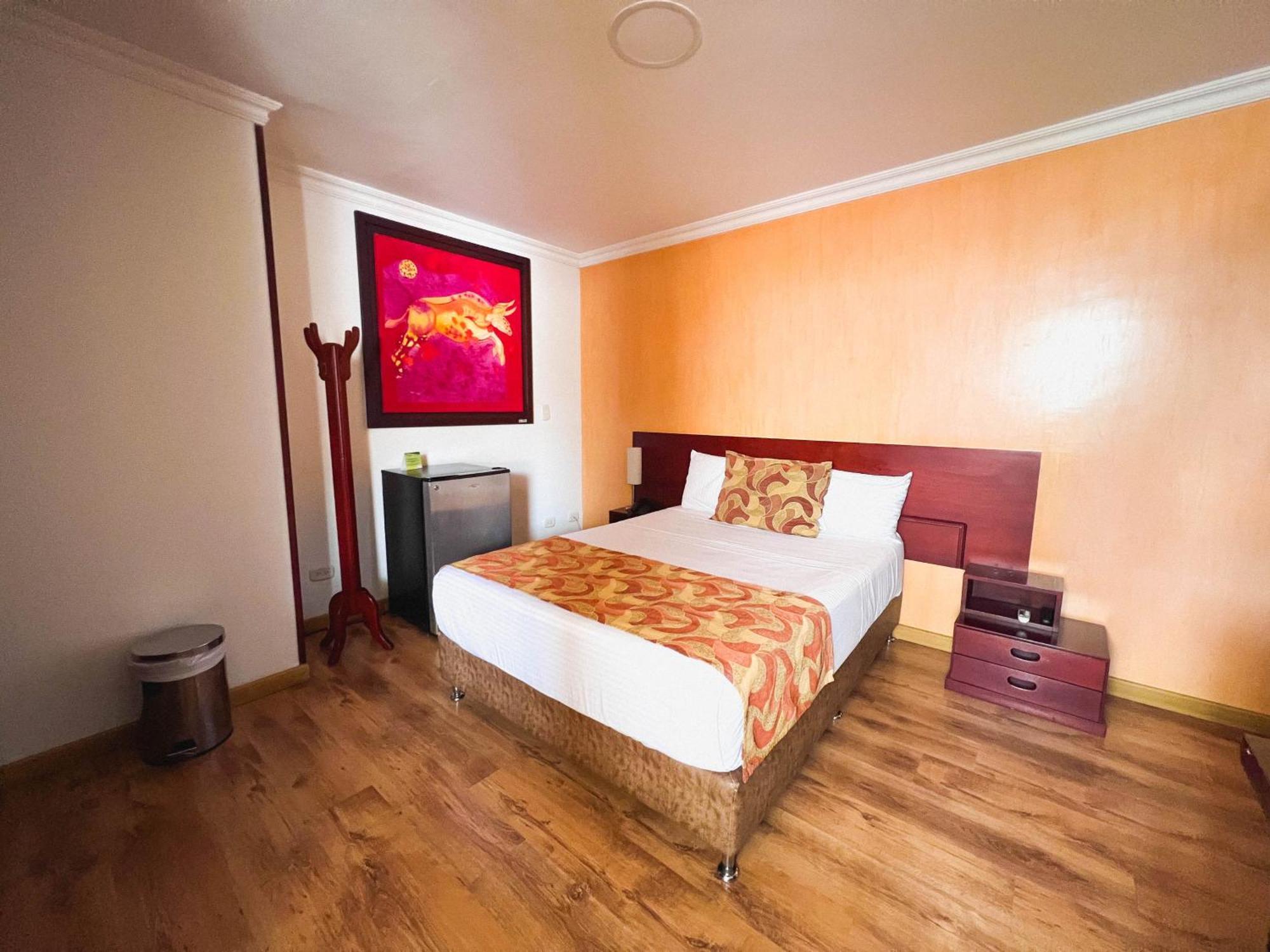 Hotel Luxor ペレイラ エクステリア 写真