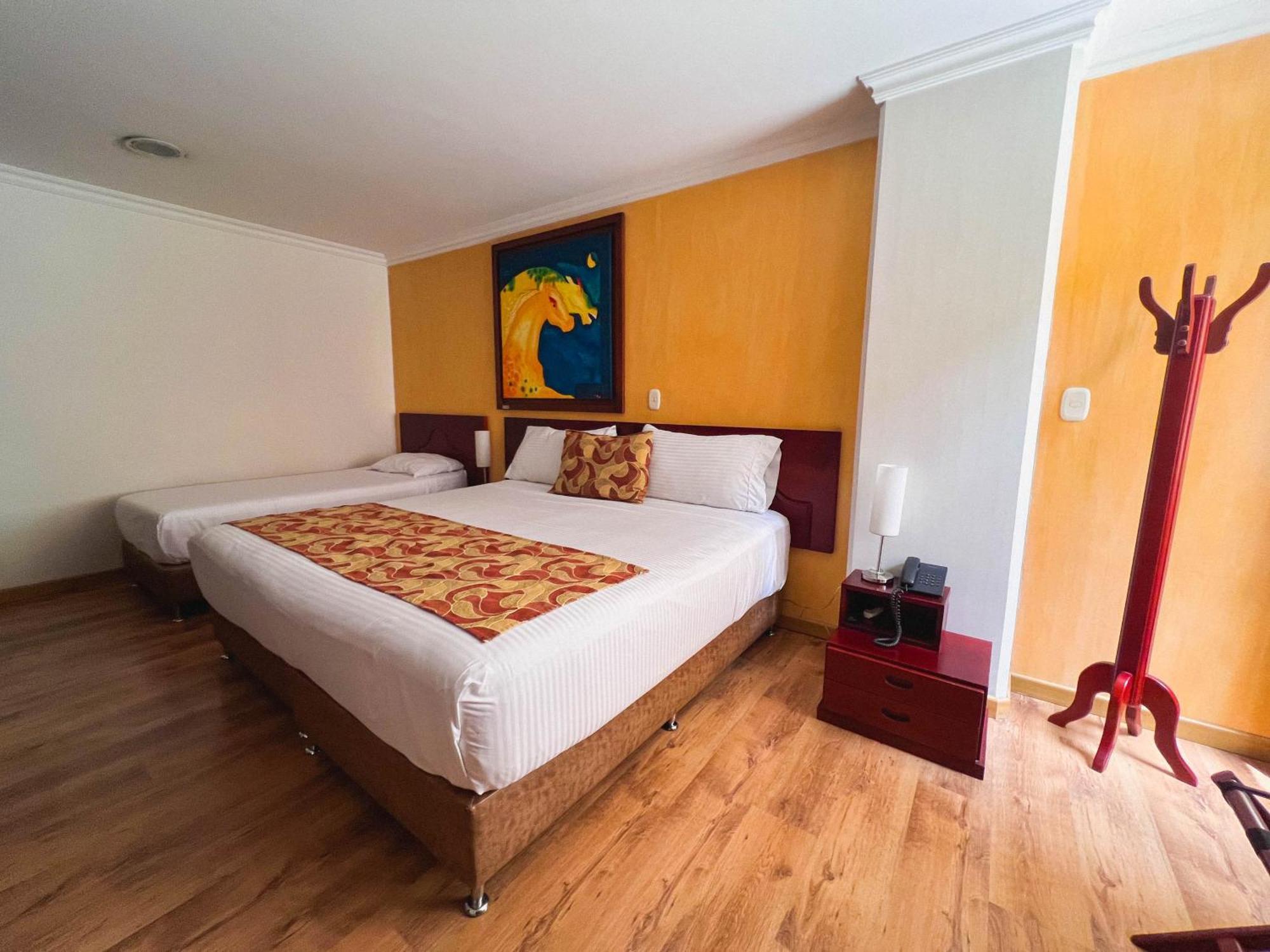 Hotel Luxor ペレイラ エクステリア 写真