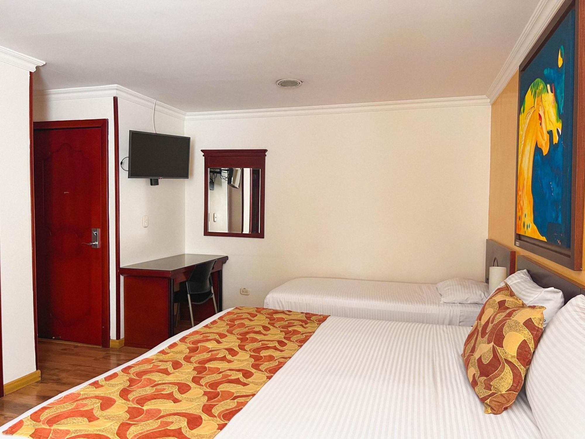 Hotel Luxor ペレイラ エクステリア 写真